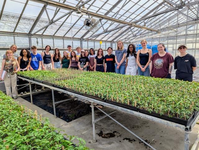 students from Environ 425 in Matthaei Botanical Gardens greenhouse 