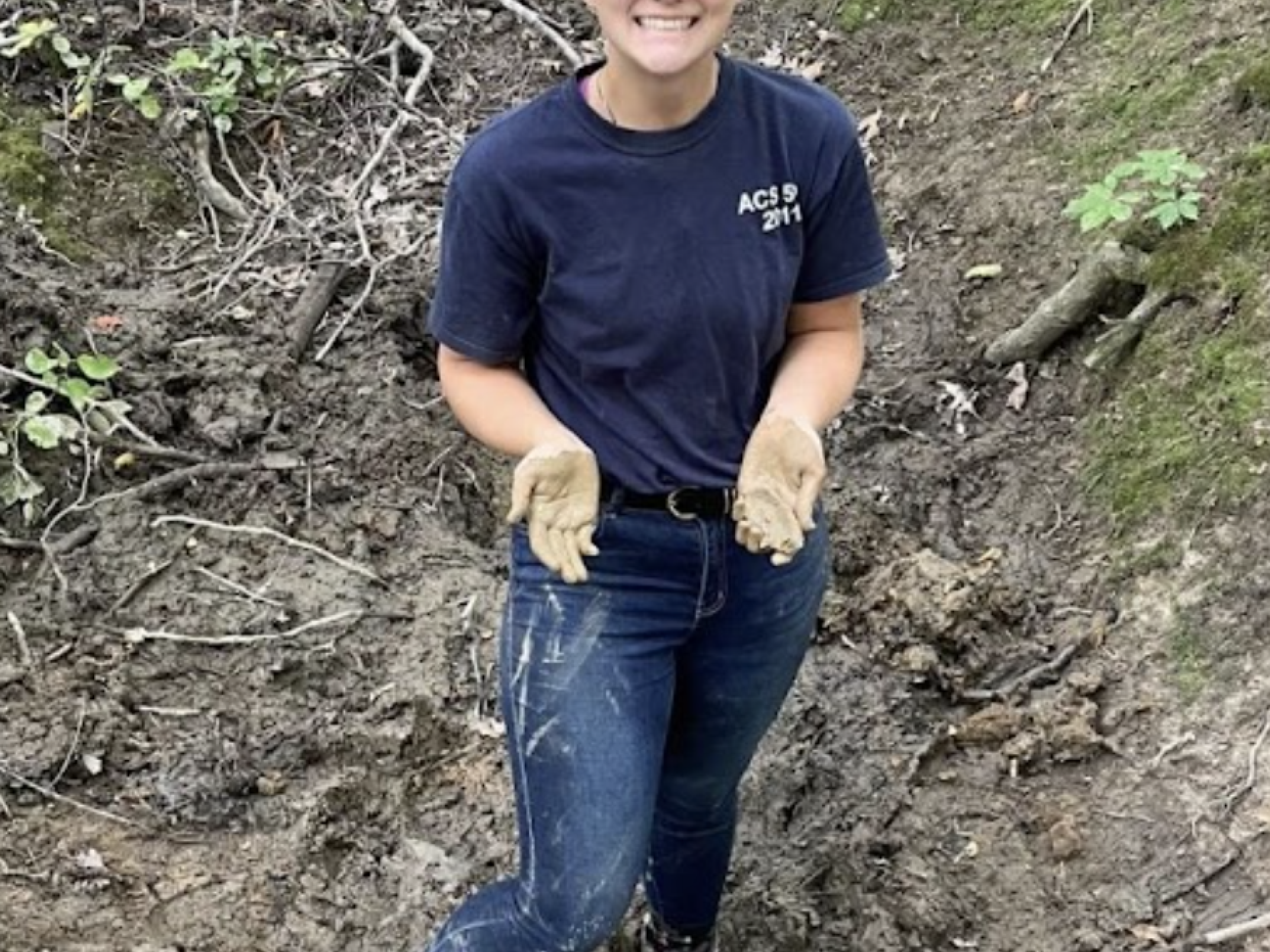 Ivy Muench (she/her) is a senior dual majoring in Earth and Environmental Science and Program in the Environment who has been working at the farm since March 2022. After graduation, Ivy plans to go into farm sustainability and sustainable food system-related careers.   Image credit: Jenna Nutter