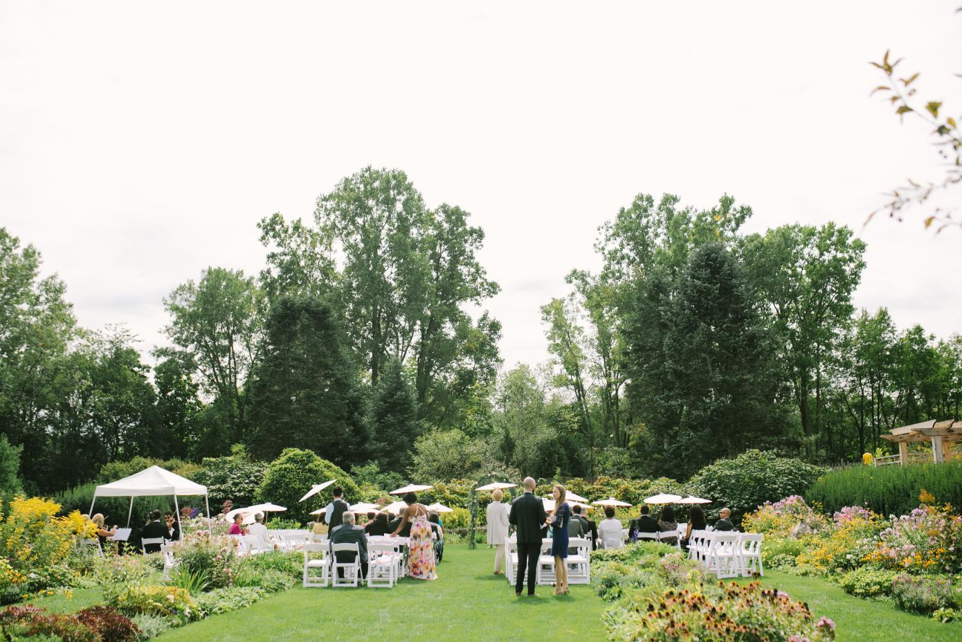 Photo of a wedding arrangement at the botanical garden
