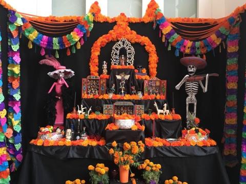 Dia de los Muertos altar